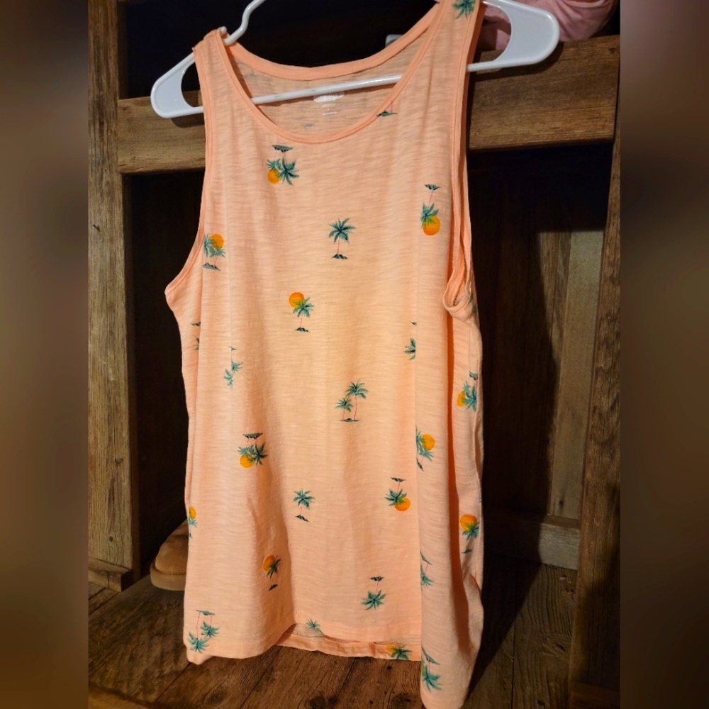 Old Navy tank L